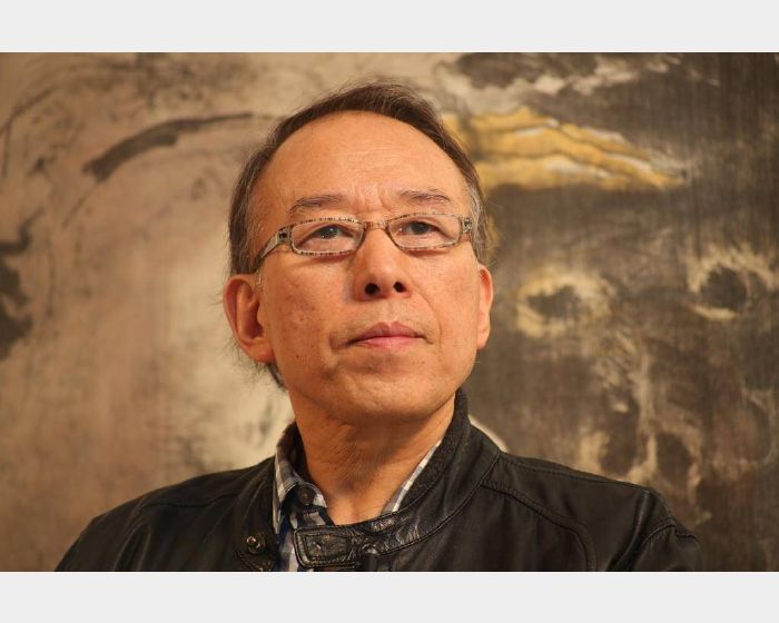 董振平